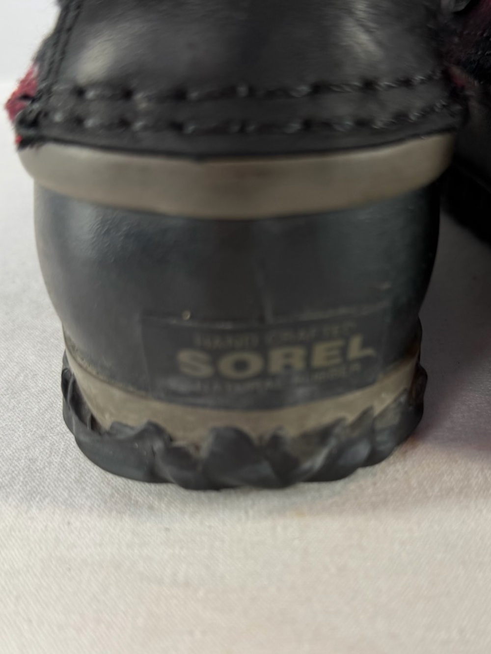 Sorel Out 'n About‎ Buffalo Plaid Waterproof Boots in Black Red Size 6 - Picture 6 of 12